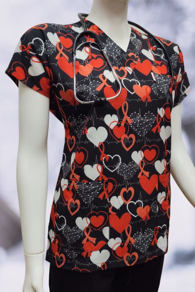 DAİSY V Yaka Kalp Desenli Unisex Uniforma (Likralı)